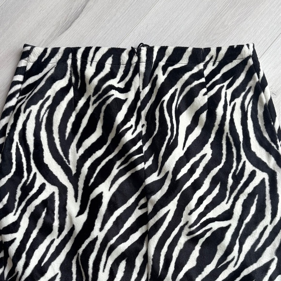 Vintage Betsey Johnson Fuzzy Zebra Midi Skirt - Picture 2 of 3